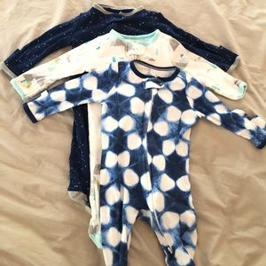 Bundle of 3 Cloud Island 0-3M Footie Pajamas